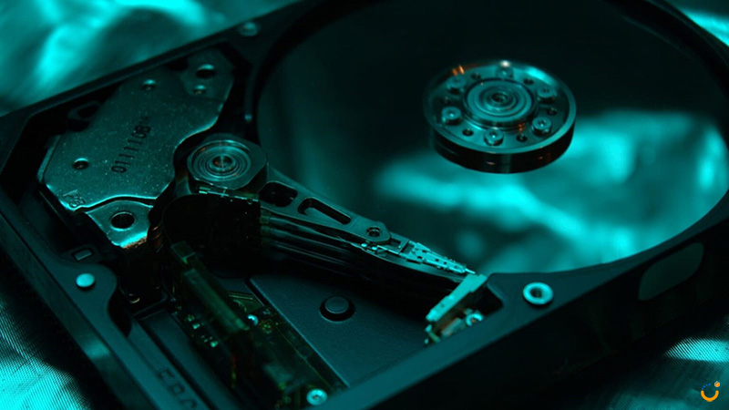 هارد SSD بخریم یا HDD؟