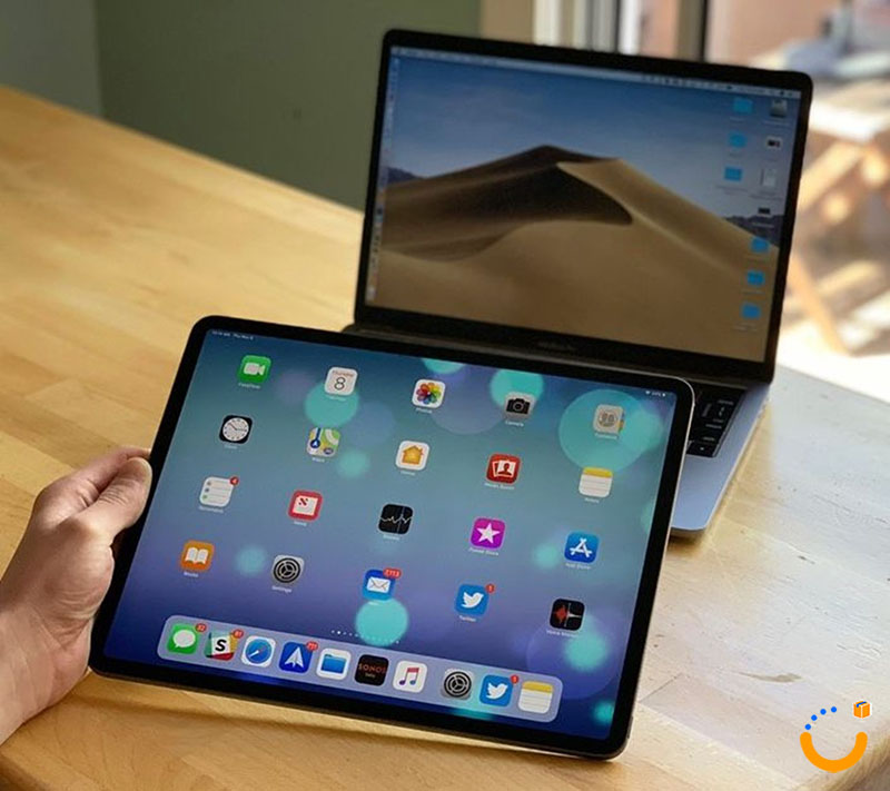 مقایسه لپ تاپ و آیپد
