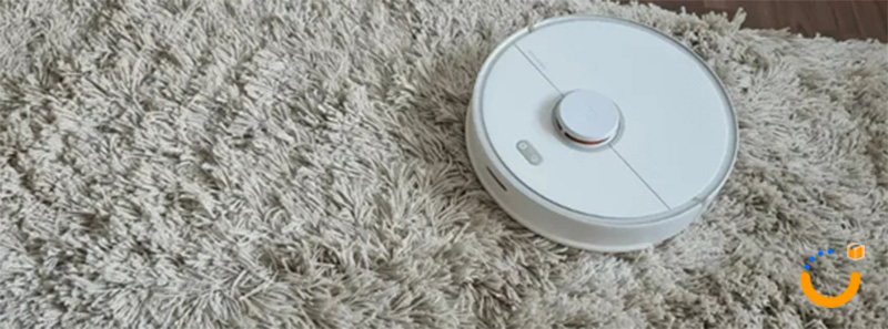 جارو برقی رباتیک روی فرش