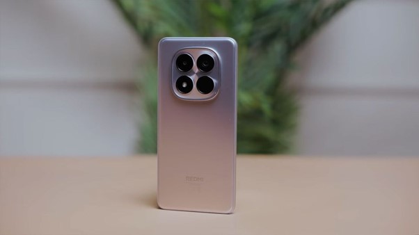 نقد و بررسی ردمی نوت ۱۵ پرو 5G 