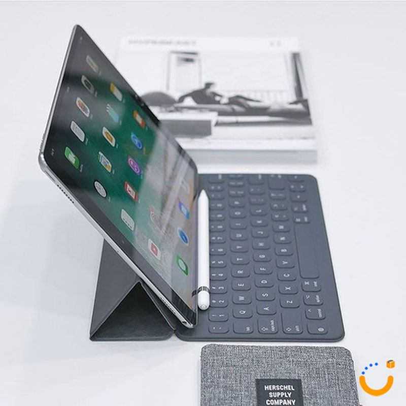 مقایسه لپ تاپ و آیپد