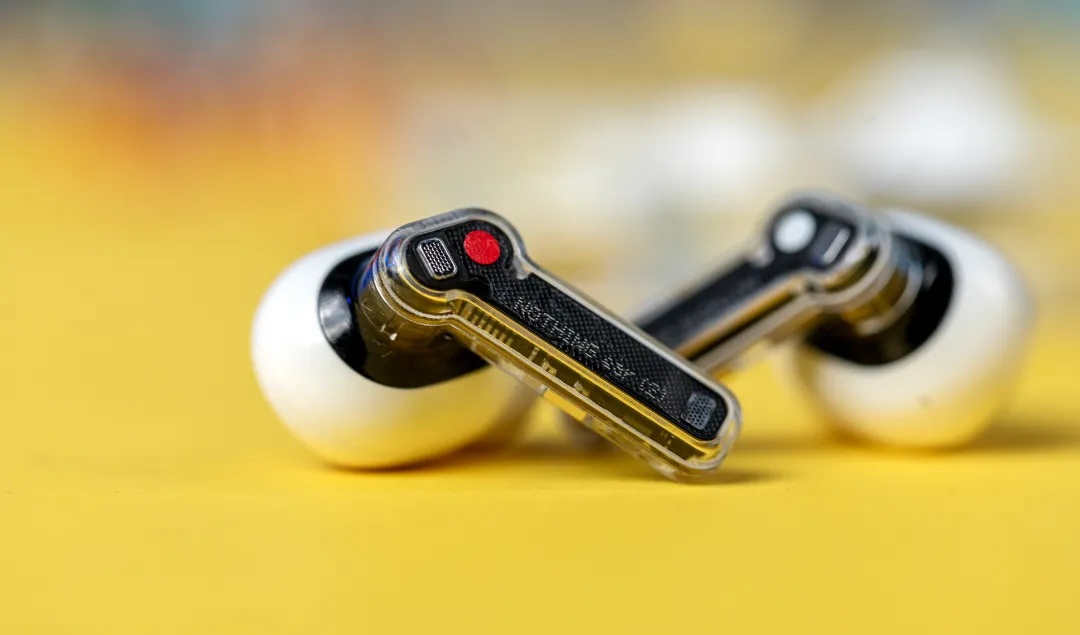 مهم‌ترین علل تاخیر صدا در ایرپادها